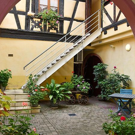 Au Nid D'Hirondelles Apartment รีโบวิลเล ภายนอก รูปภาพ