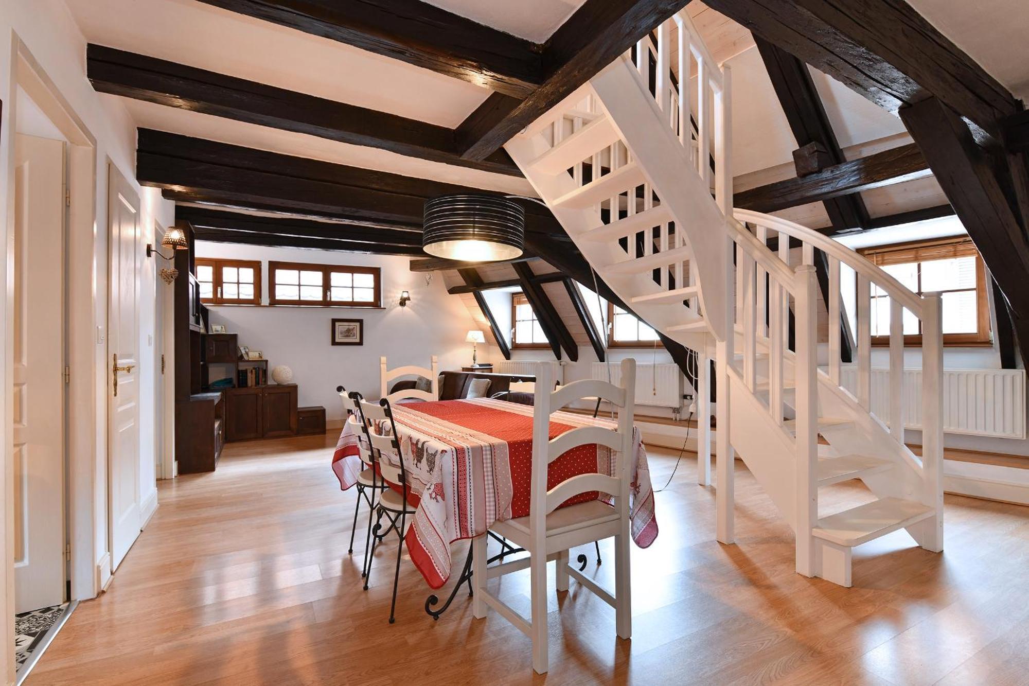 Au Nid D'Hirondelles Apartment รีโบวิลเล ภายนอก รูปภาพ